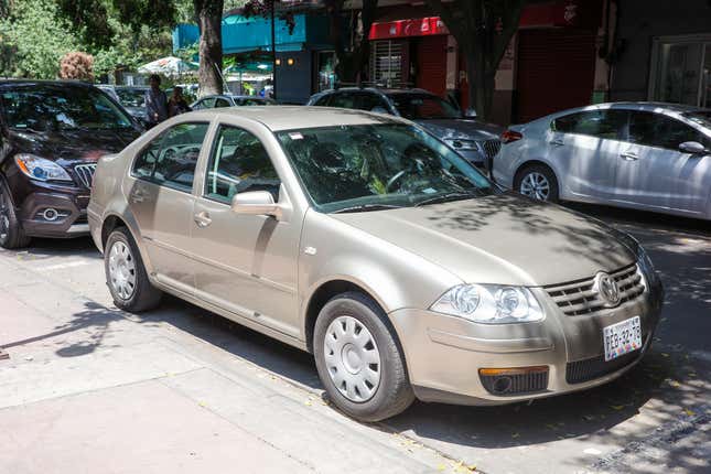 Image for article titled Carspotting In Mexico City, The Small Car Capital Of The West