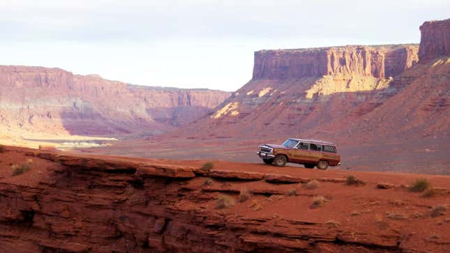 Image for article titled Bureau Of Land Management Rules Off-Roading Is Ruining Moab, Permanently Closes 317 Miles Of Trails