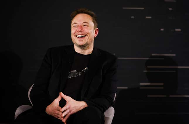 Image for article titled Darren Aronofsky Will Prove His Talent Directing An Elon Musk Biopic For A24